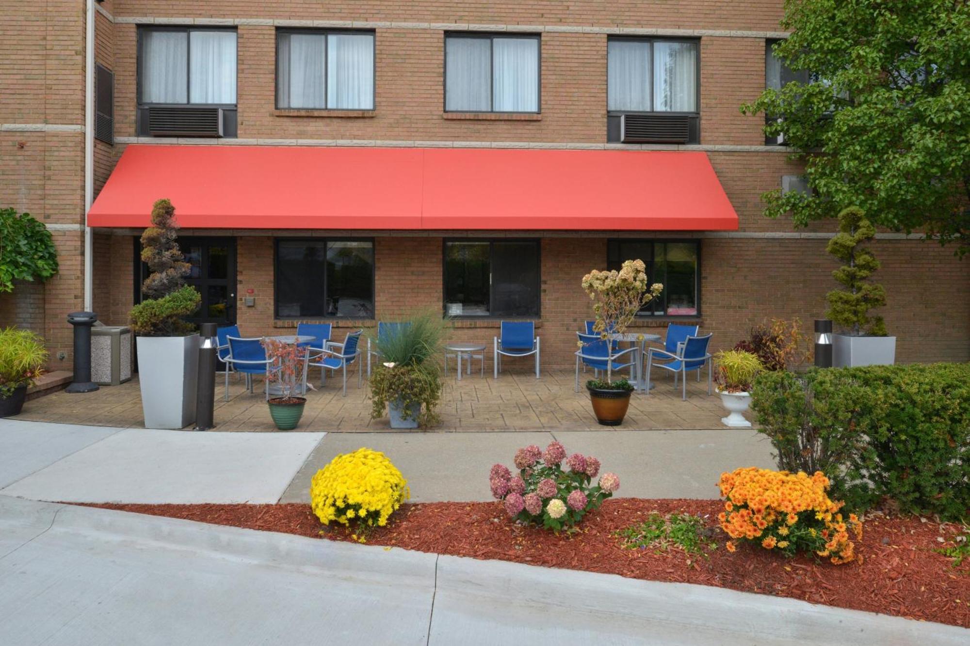 Towneplace Suites Detroit Warren Exterior photo