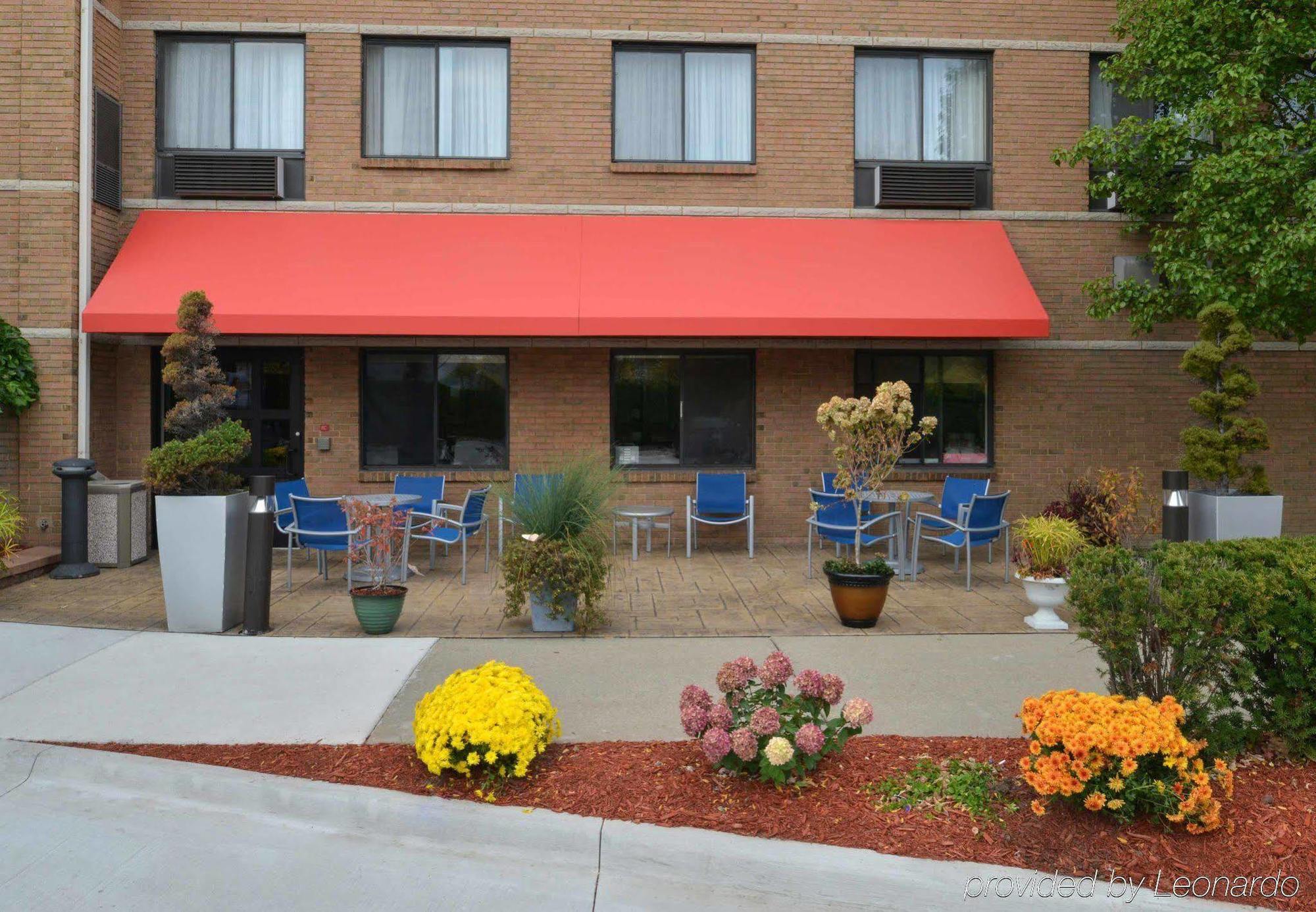 Towneplace Suites Detroit Warren Exterior photo